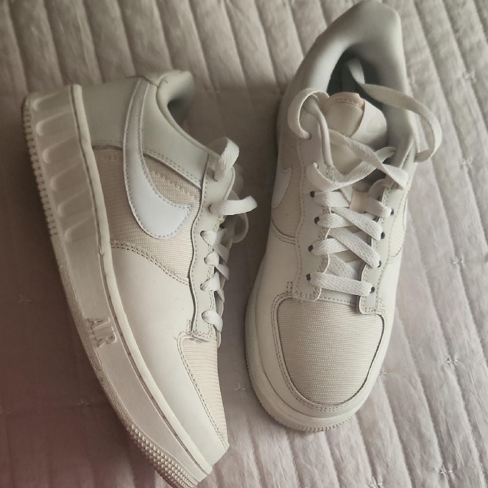 White Nike Sneakers